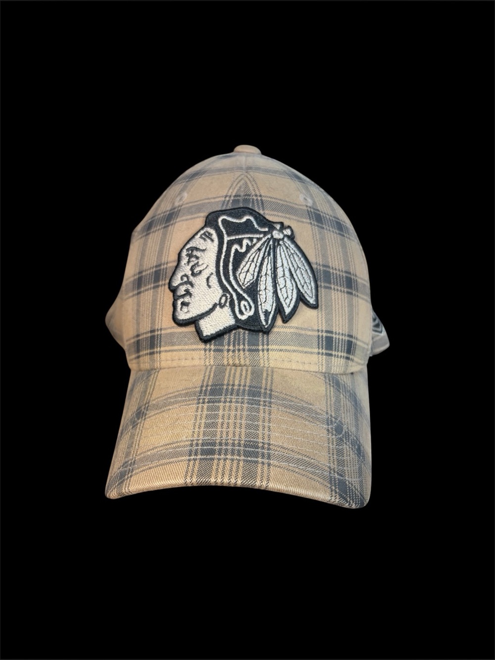 Chicago Blackhawks Old Time Hockey Plaid Cap‎ Tan & Black - Adult Flexfit